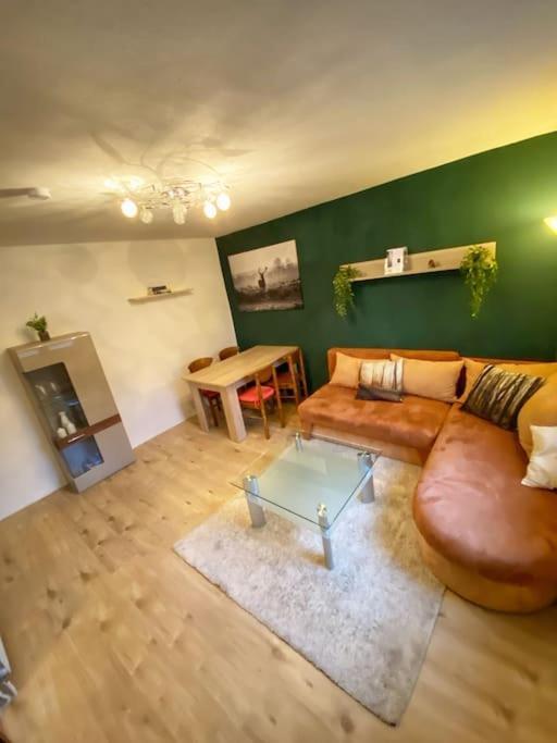 Schwarzwaelder 3 Zimmer Wohnung In Villingen Mit 2 Schlafzimmer Buitenkant foto