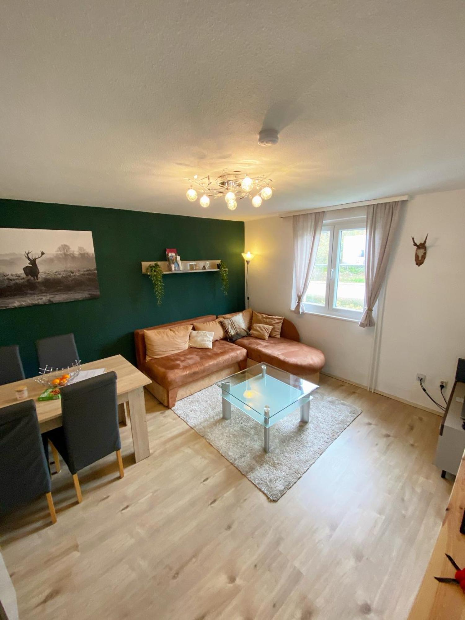Schwarzwaelder 3 Zimmer Wohnung In Villingen Mit 2 Schlafzimmer Buitenkant foto